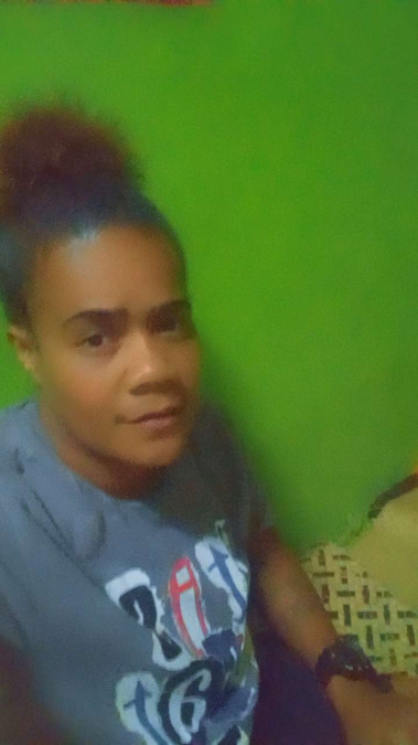 Iva dridri Fong, 33, Suva, Fiji