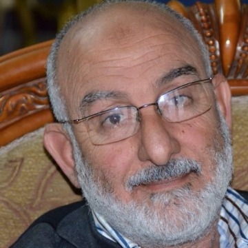 Shawky, 74, Cairo, Egypt