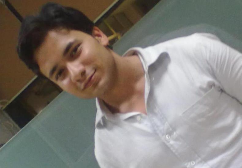 ajju, 39, Mumbai, India