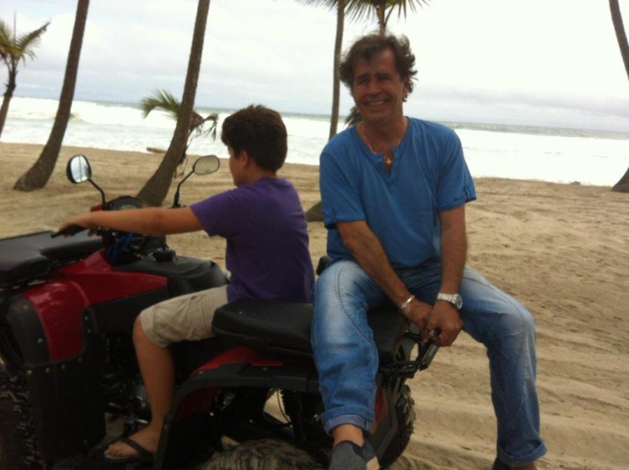 Yannick Rey, 71, Abidjan, Cote D'Ivoire