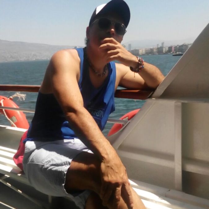 Serdan, 52, Geneva, Switzerland