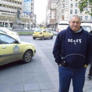 Harry milton, 68, Accra, Ghana