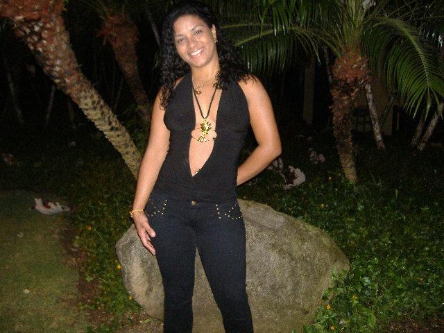 Diana, 43, Manchester, United States