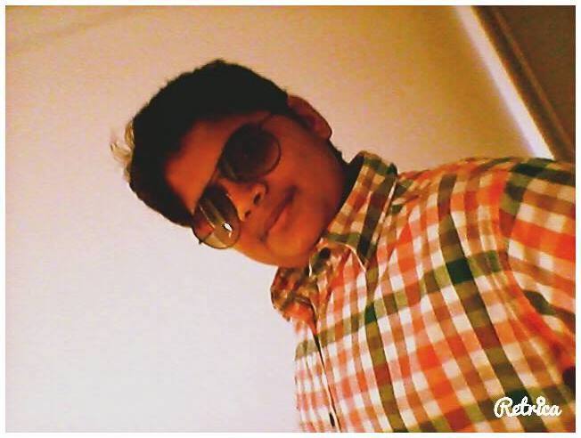 Moiz Pipwala, 28, Mumbai, India