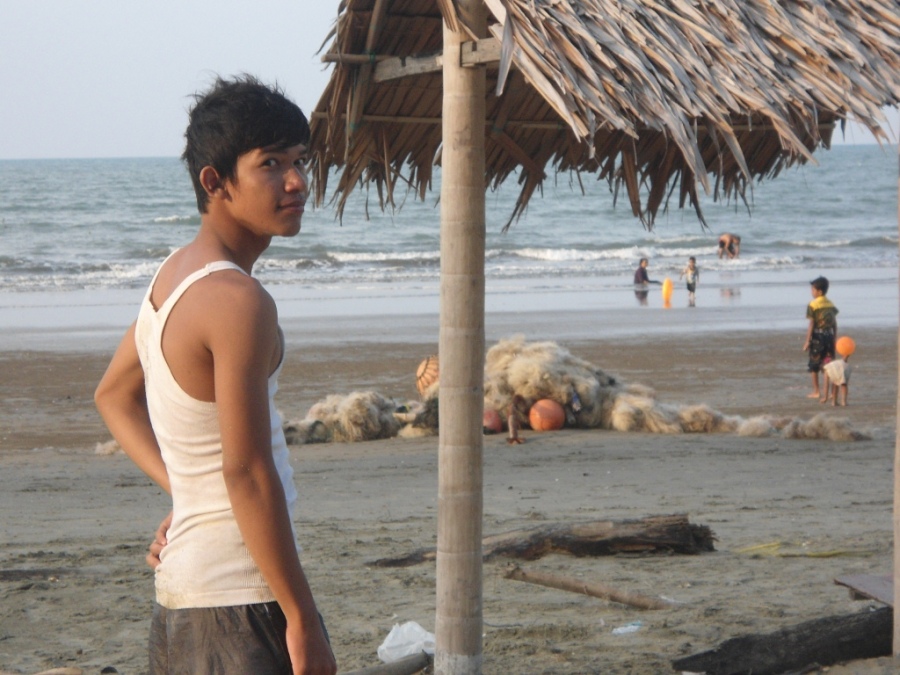 Azrul, 32, Medan, Indonesia