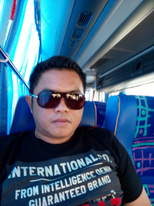 budi, 52, Jakarta, Indonesia