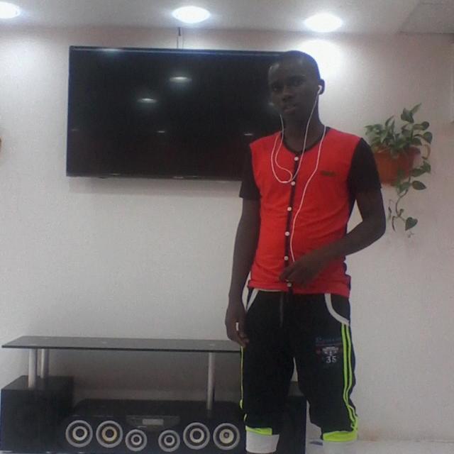 isaac, 35, Dubai, United Arab Emirates