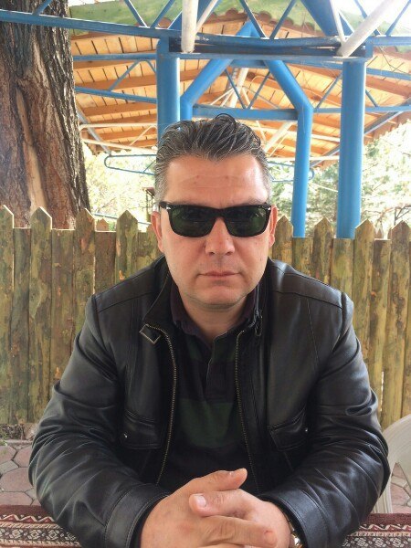 Ali Tandogan, 54, Izmit, Turkey