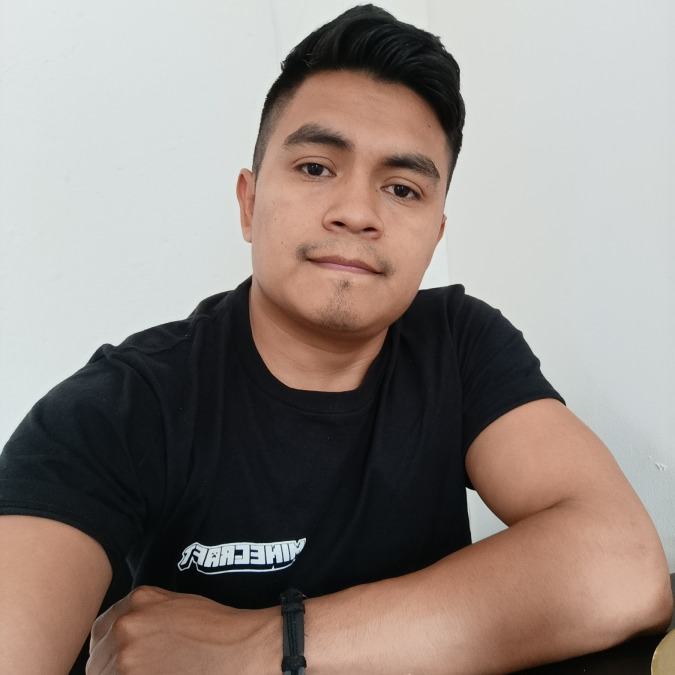 Gus Gus, 28, San Salvador, El Salvador