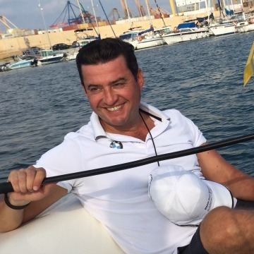 Yusuf Colkesen, 45, Istanbul, Turkey