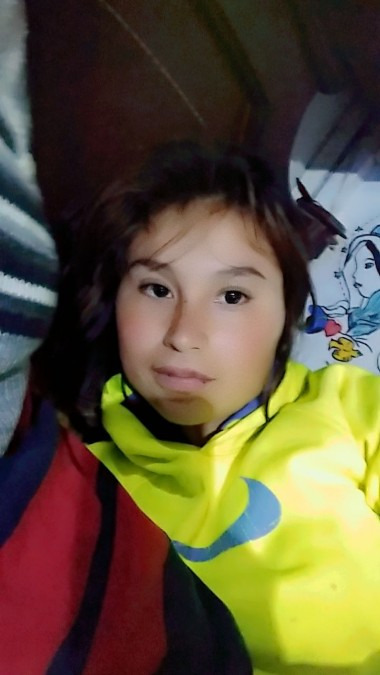 Adriana, 24, Loja, Ecuador