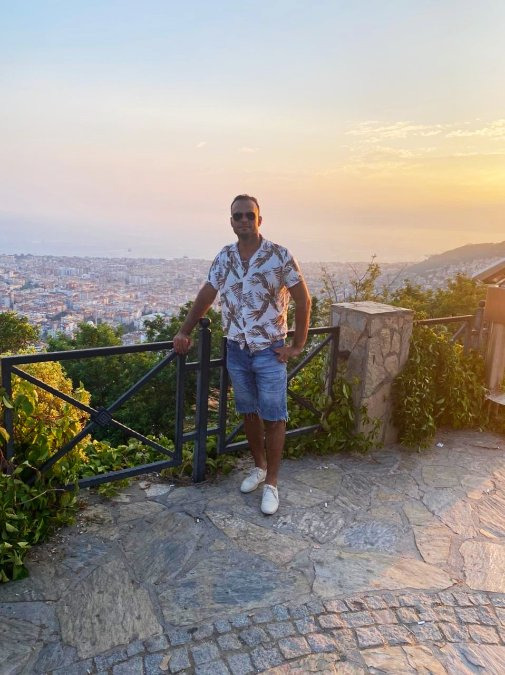 İskender, 39, Antalya, Turkey