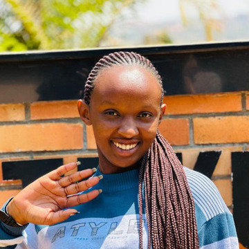 Diane, 23, Kigali, Rwanda