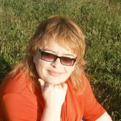 Швець Лариса, 67, 