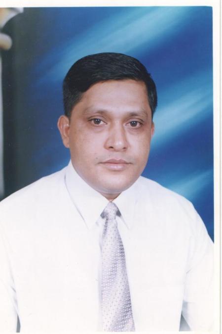 Mohammed Yasine Hossain, 55, Dhaka, Bangladesh