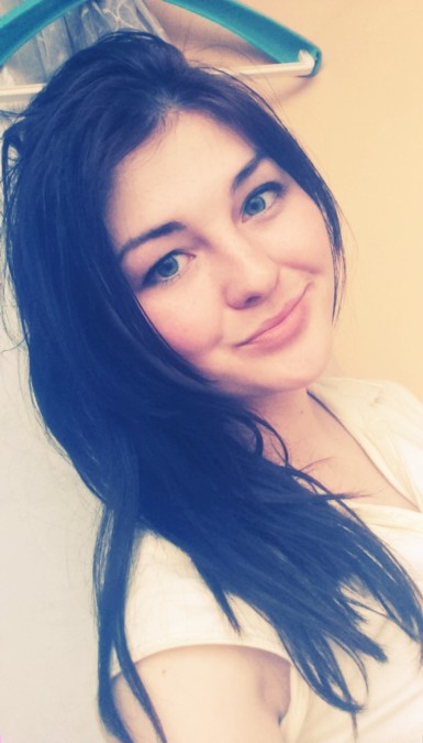 Julia, 31, Mariupol', Ukraine