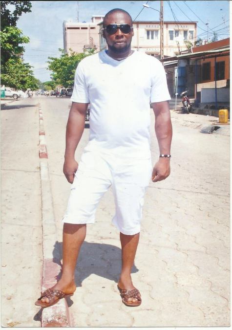 francis, 41, Cotati, United States