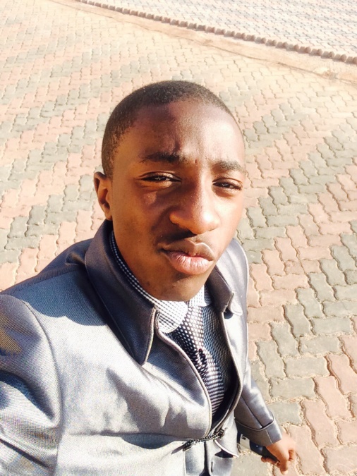 Blessing Maxzeey, 30, Harare, Zimbabwe