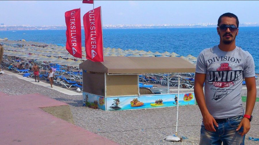 Burakhan Pişkindemir, 38, Bursa, Turkey