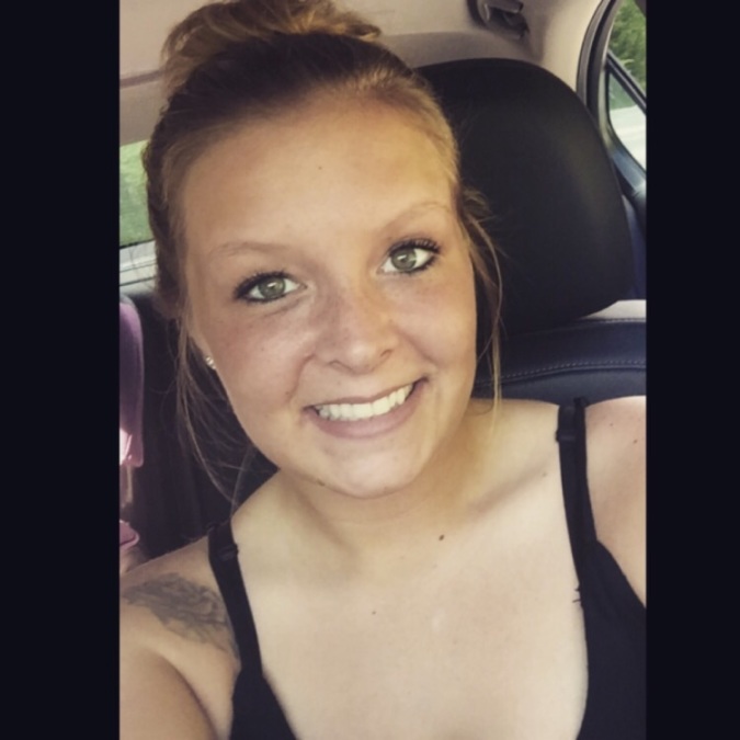 Kayla , 33, Nags Head, United States