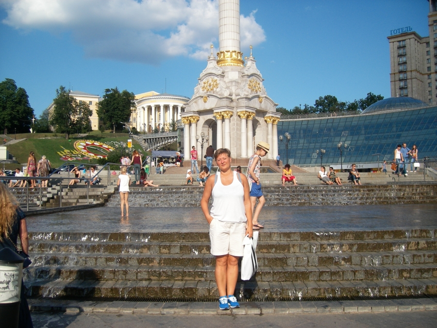 Дина, 54, Minsk, Belarus