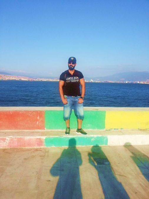 Masör Kaya, 42, Istanbul, Turkey