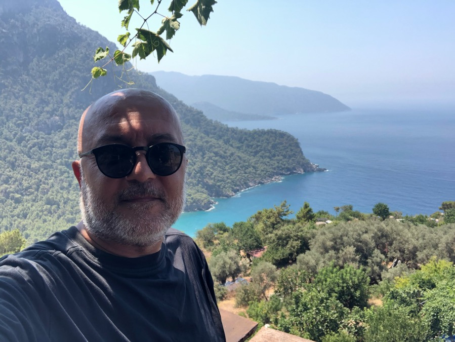 HALUK ÜNAL, 57, Istanbul, Turkey