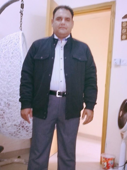 Gul, 47, Dubai, United Arab Emirates