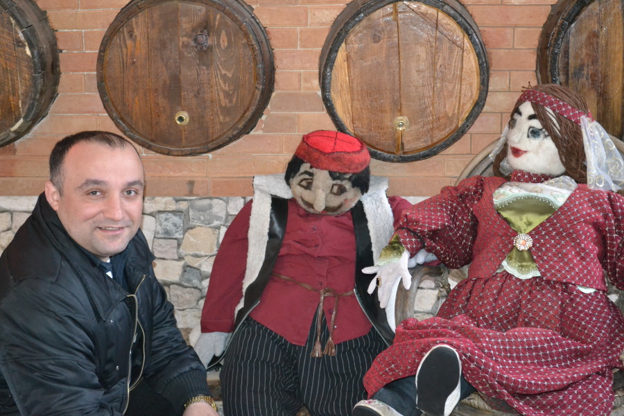 nikusha, 43, Tbilisi, Georgia