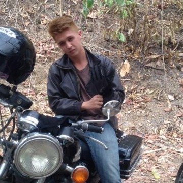 Do Boeck, 29, Chiang Dao, Thailand