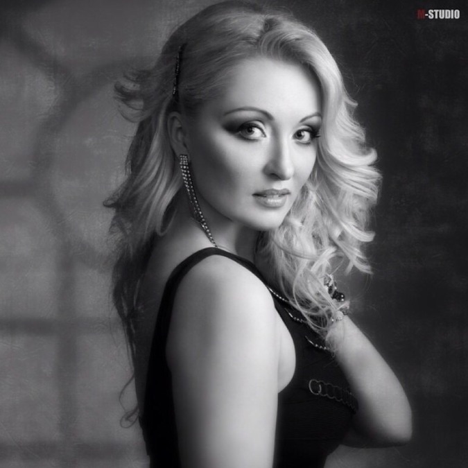 Lady, 40, Mariupol', Ukraine