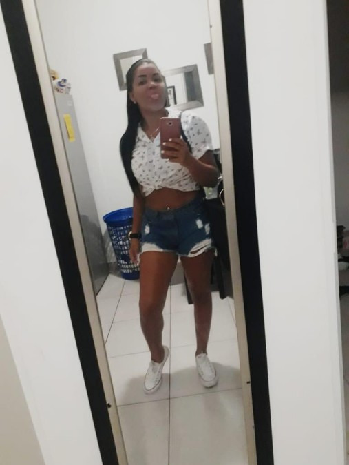 Andrea, 32, Quintana Roo, Mexico