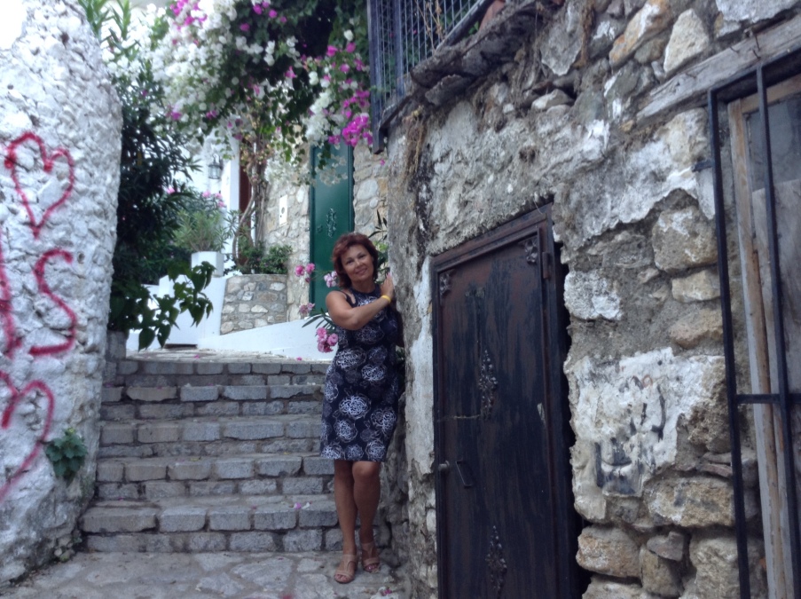 Marina, 55, Kharkiv, Ukraine