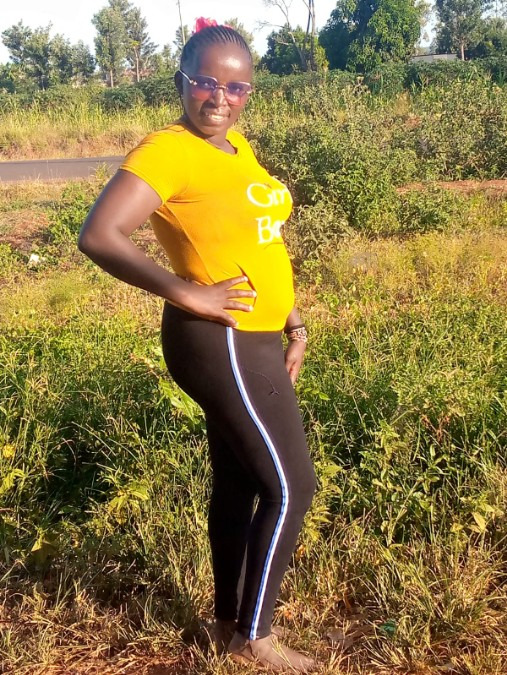 Dorris, 26, Usa, Tanzania