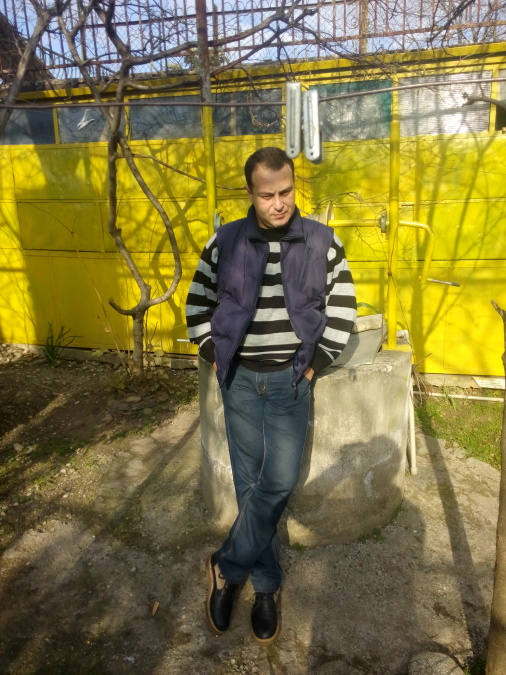 giorgi, 44, Kutaisi, Georgia