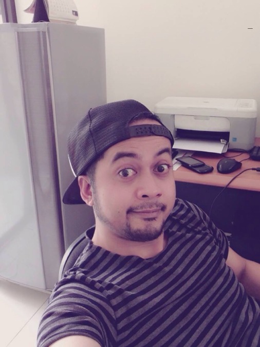 Recky, 37, Jakarta, Indonesia