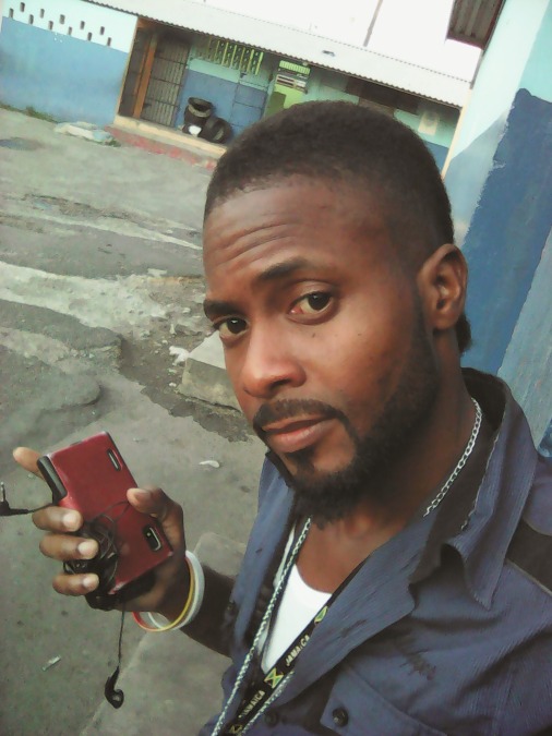 Dwayne Bobby Lindsay, 42, 