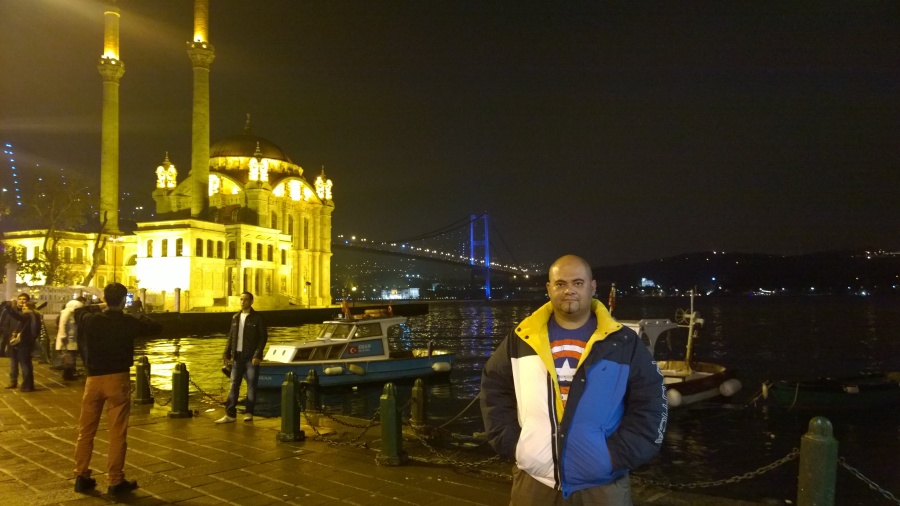 Dr.Ahmed, 48, Jeddah, Saudi Arabia