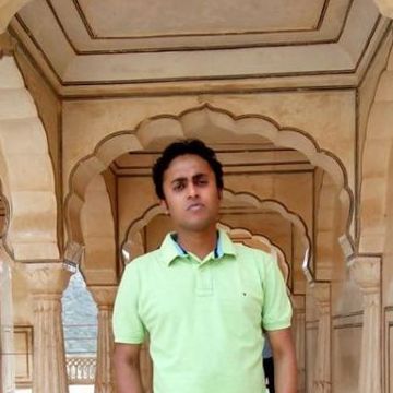 Vivek Kumar, 36, Ni Dilli, India