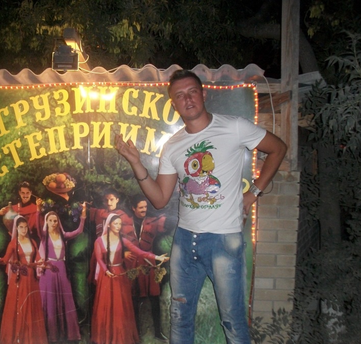 Женя, 35, Homyel, Belarus