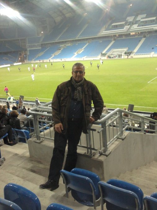 Jesse webb, 65, Zurich, Switzerland