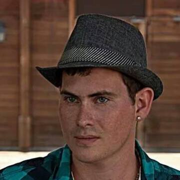 Yurka Lebedinsky, 39, Holon, Israel