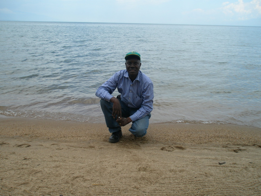 edwin, 71, St. Charles, United States