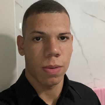 João Medeiros, 23, Juiz De Fora, Brazil