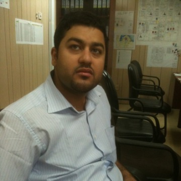 Hashoomy, 43, Khobar, Saudi Arabia