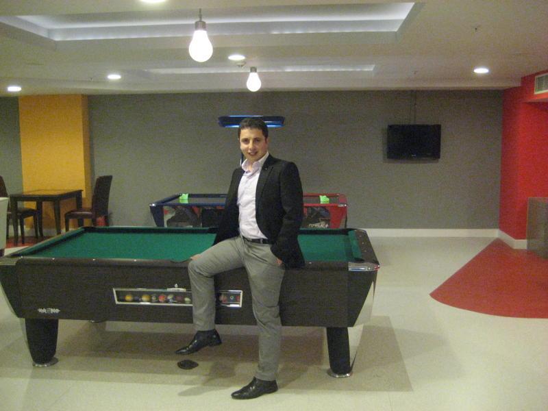 Ugur, 40, Antalya, Turkey