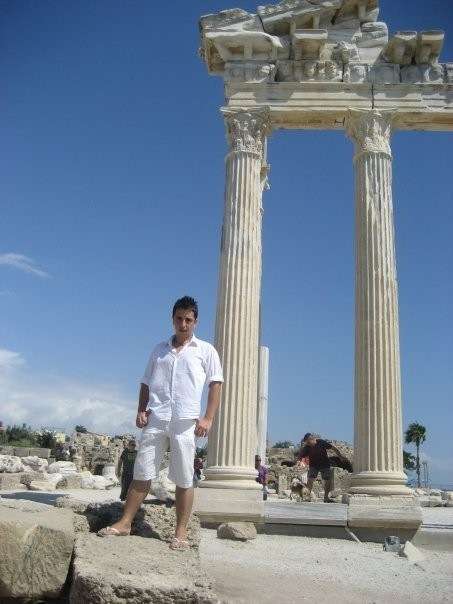 Ugur, 40, Antalya, Turkey