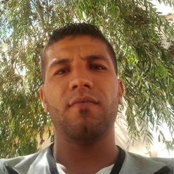 Yacine Gourari, 37, Algiers, Algeria