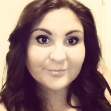 Edit, 34, Budapest, Hungary