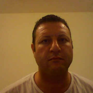 Le maghrebin, 50, Dubai, United Arab Emirates